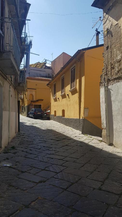 Apartamento Janara - Santa Sofia Benevento Habitación foto
